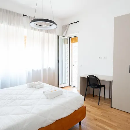 D'elite Gregory Feriehus *